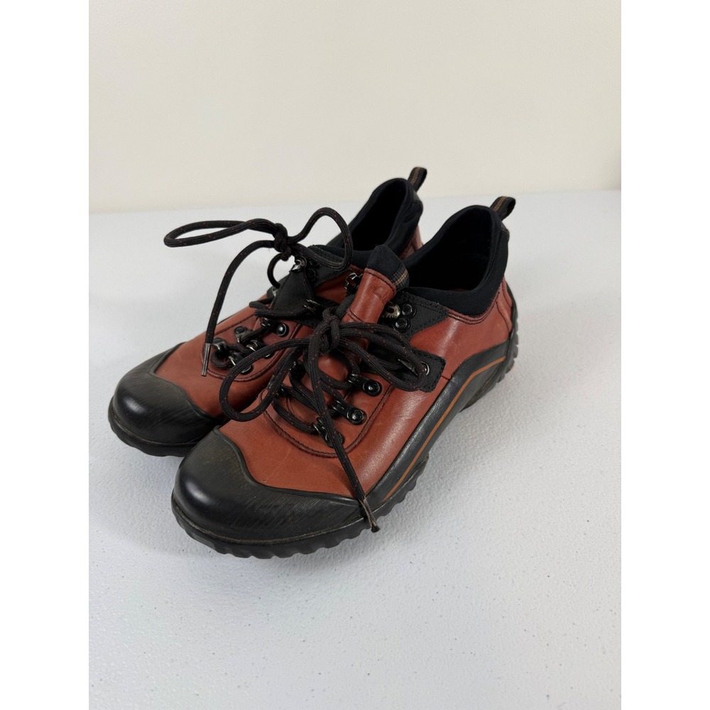 Clarks Womens 6 Waterproof Leather Hiking Shoes Rust Brown Black 73821 Low Top